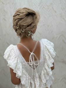 شینیون موهای کوتاه و کم‌ پشت